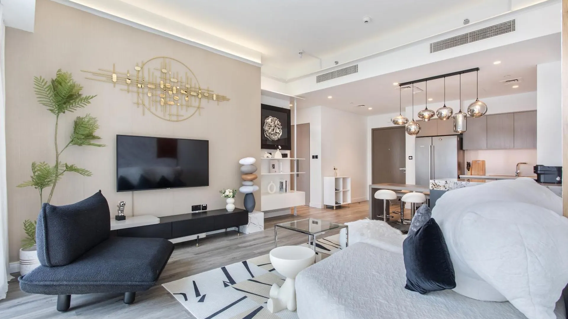 Iconic Burj Khalifa 2 Bedroom Apartment Downtown By Gua Gua Holiday Home Dubai United Arab Emirates