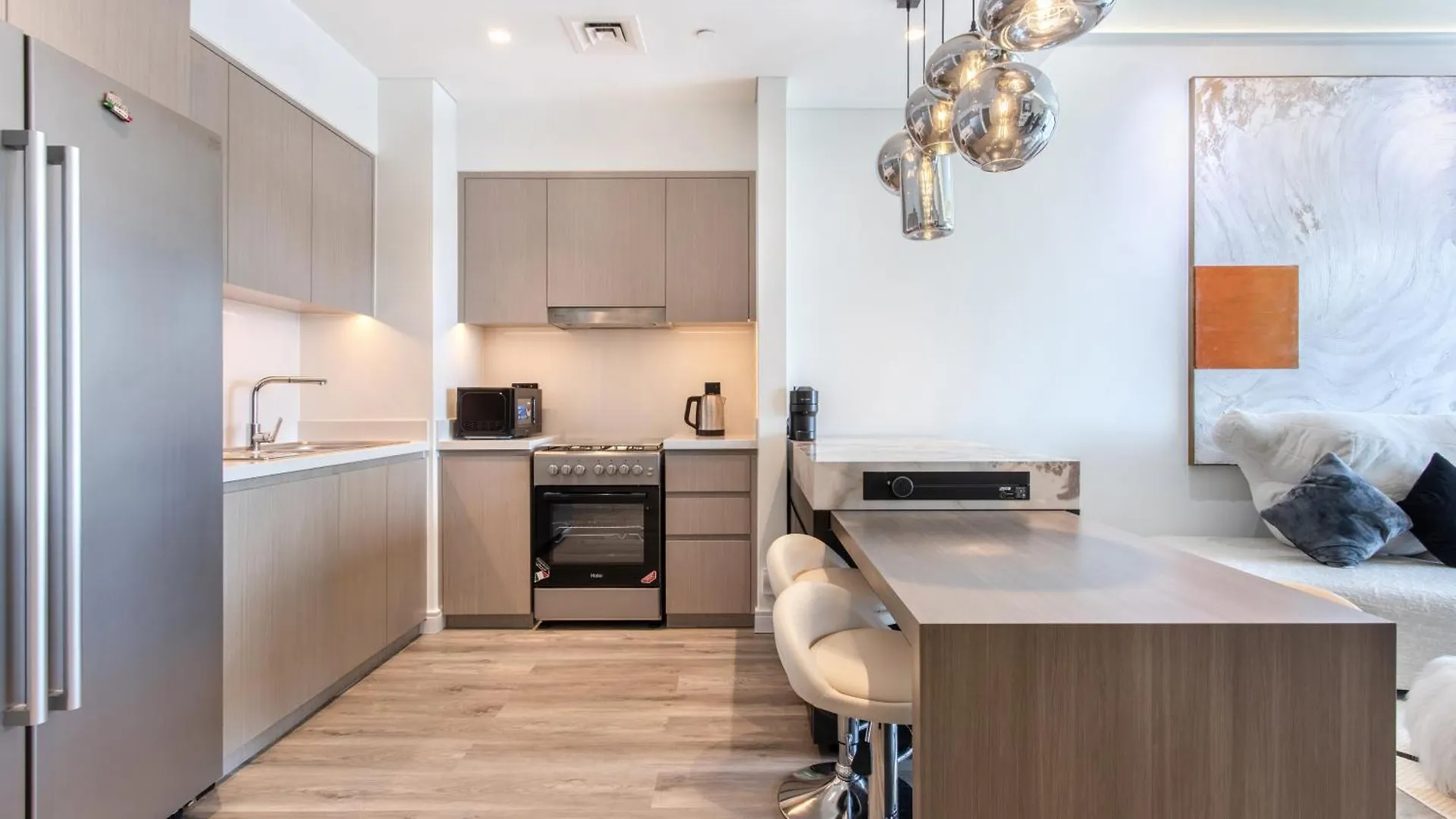 Iconic Burj Khalifa 2 Bedroom Apartment Downtown By Gua Gua Holiday Home Dubai United Arab Emirates