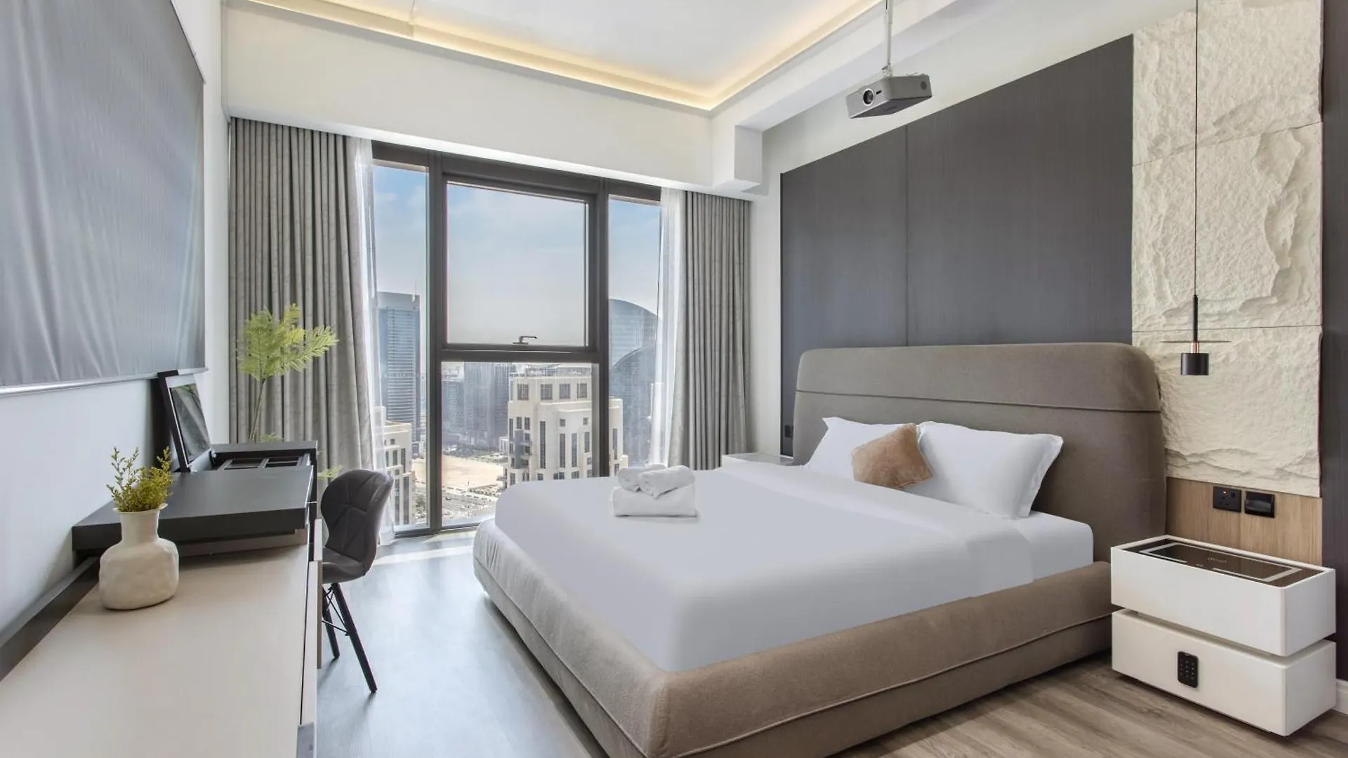 Iconic Burj Khalifa 2 Bedroom Apartment Downtown By Gua Gua Holiday Home Dubai