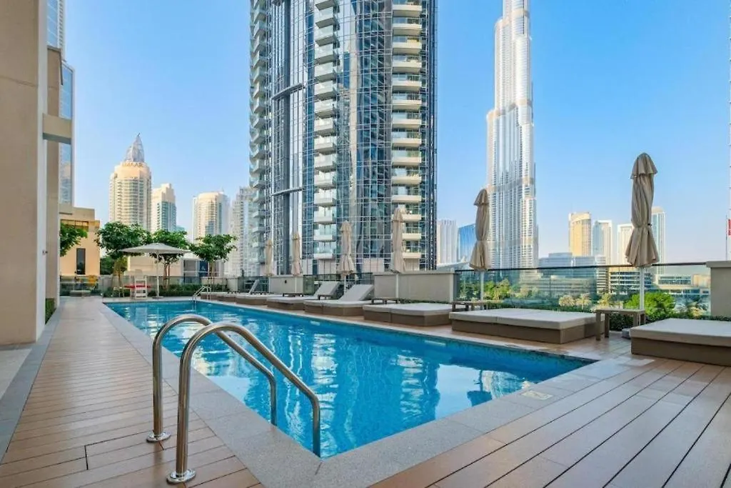 Iconic Burj Khalifa 2 Bedroom Apartment Downtown By Gua Gua Holiday Home Dubai